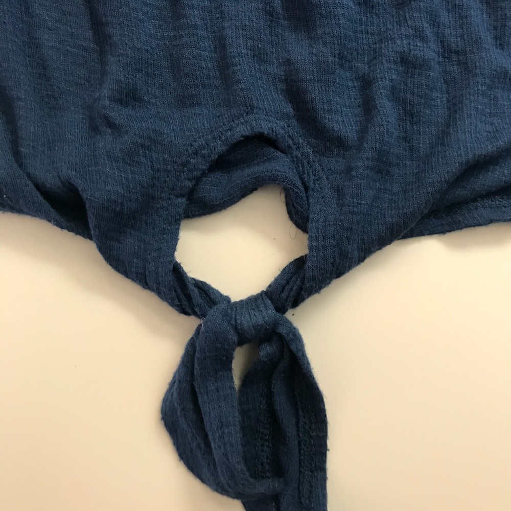Aeropostal Lace Halter Top - Picture 2 of 6